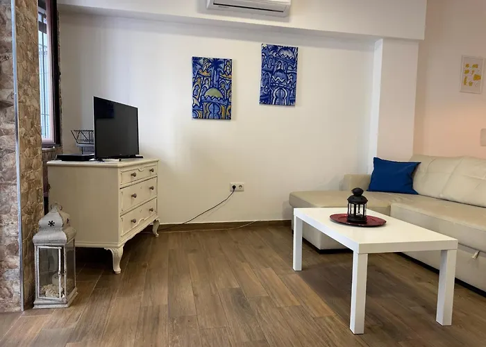 Апартаменти Loft Jazmin Junto A Puente